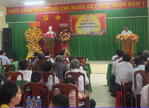 Ấp Tân Trung, xã Tân Quới tổ chức Ngày hội Đại đoàn kết toàn dân tộc năm 2025