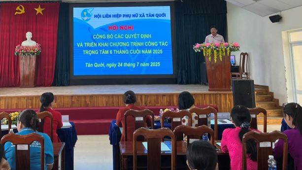 Hội Liên hiệp Phụ nữ xã Tân Quới, tỉnh Vĩnh Long tổ chức gặp mặt và triển khai nhiệm vụ 6 tháng cuối năm 2025
