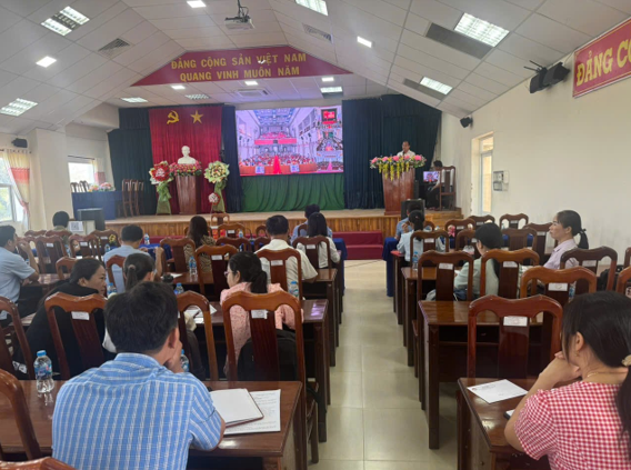 MTTQ xã tân quới phát động ủng hộ đồng bào Miền Trung – Tây Nguyên
